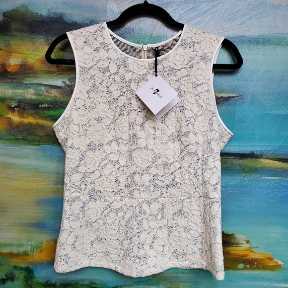 7 For All Mankind Seamed Lace Top  Approx Fit Medium - Picture 2 of 12